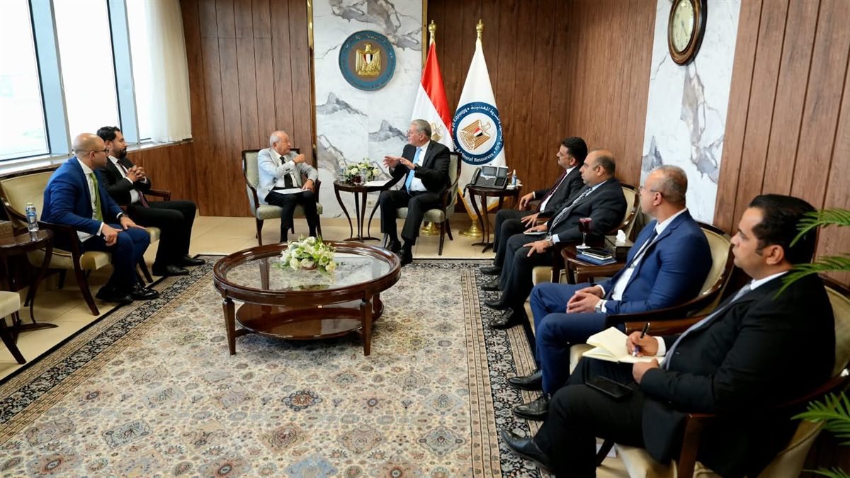 وزير البترول ونجيب ساويرس&nbsp;