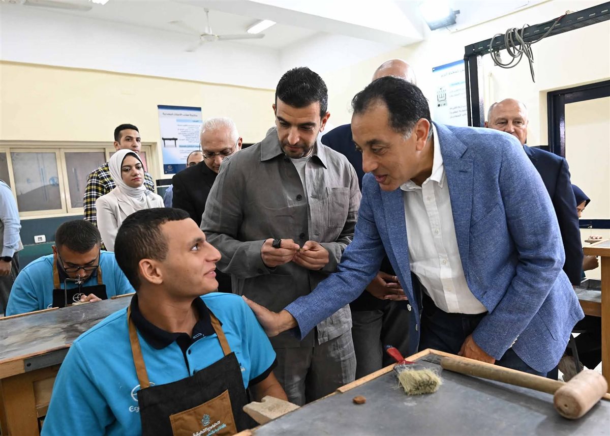 رئيس الوزراء&nbsp;