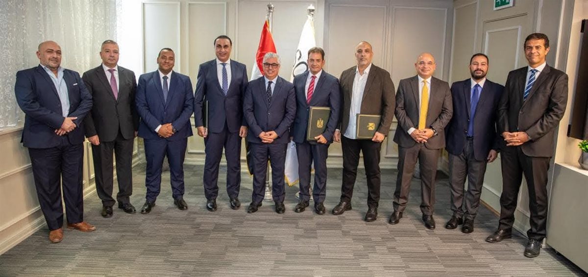 رئيس الهيئة العامة لمنطقة الاقتصادية لقناة السويس&nbsp;