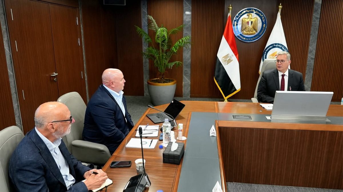 وزير البترول&nbsp;