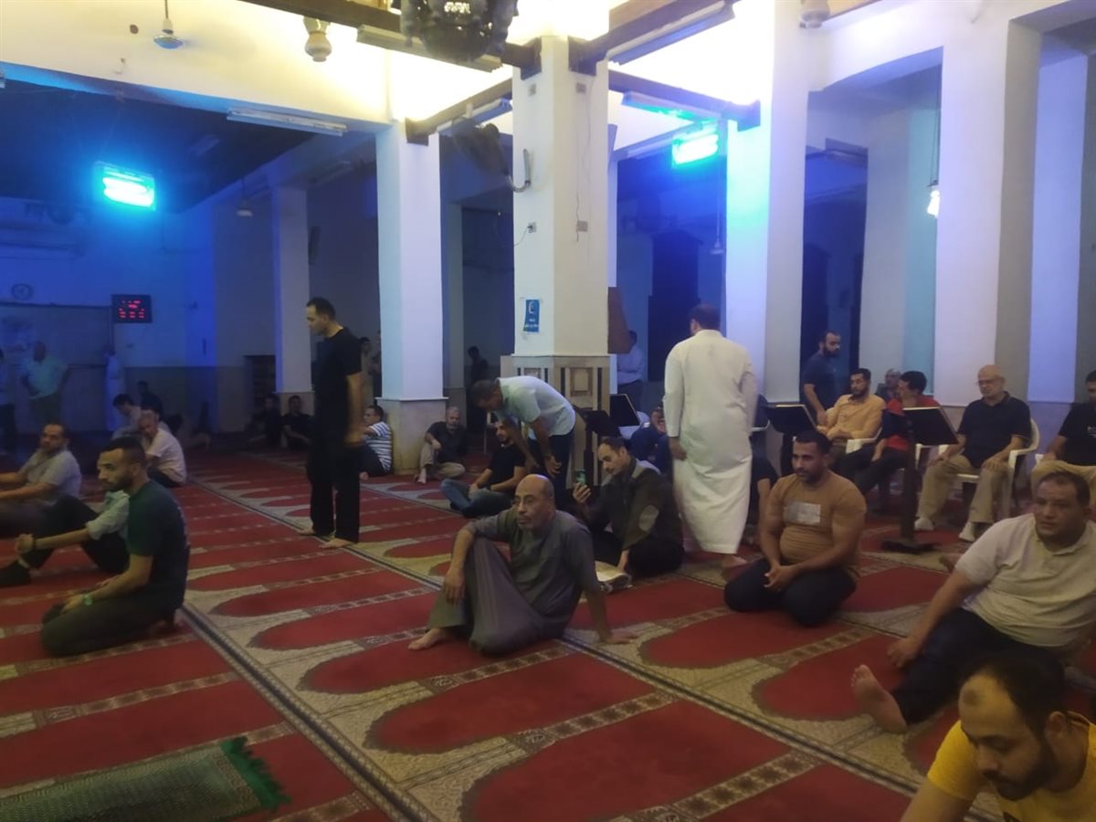 داخل الجامع