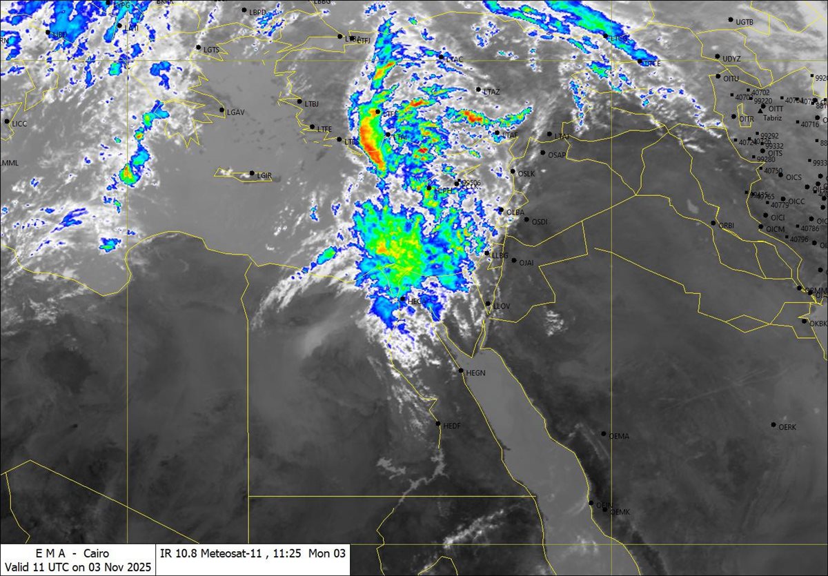 الاقمار الصناعية