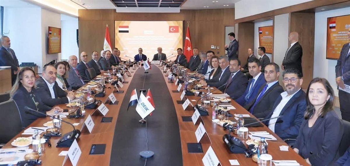 وزير الاستثمار والتجارة الخارجية&nbsp;