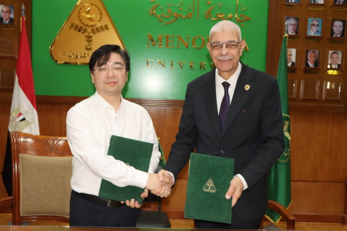 رئيس جامعة المنوفية