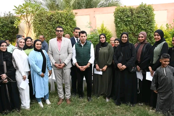 وزير الشباب والرياضة بمحافظة الأقصر