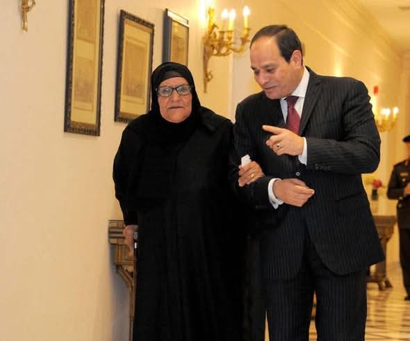 الرئيس السيسي والحاجة سبيلة&nbsp;