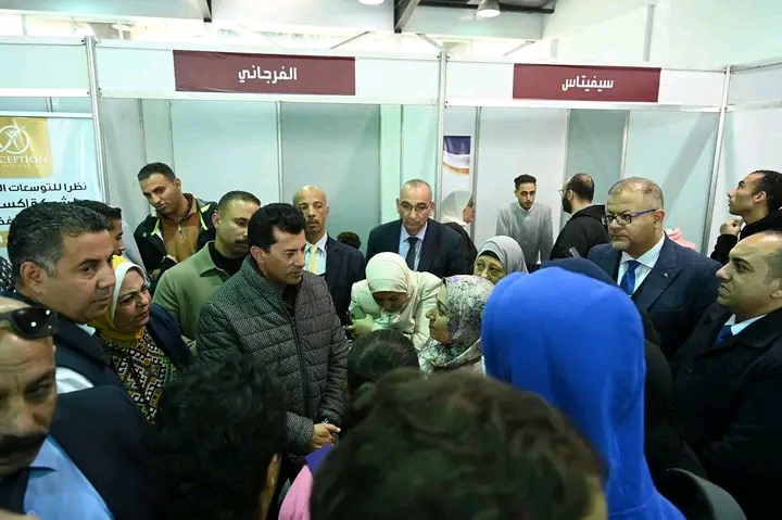 وزير الشباب والرياضة يشهد ملتقى توظيف مصر لذوي الهمم بمركز التنمية الشبابية بالجزيرة