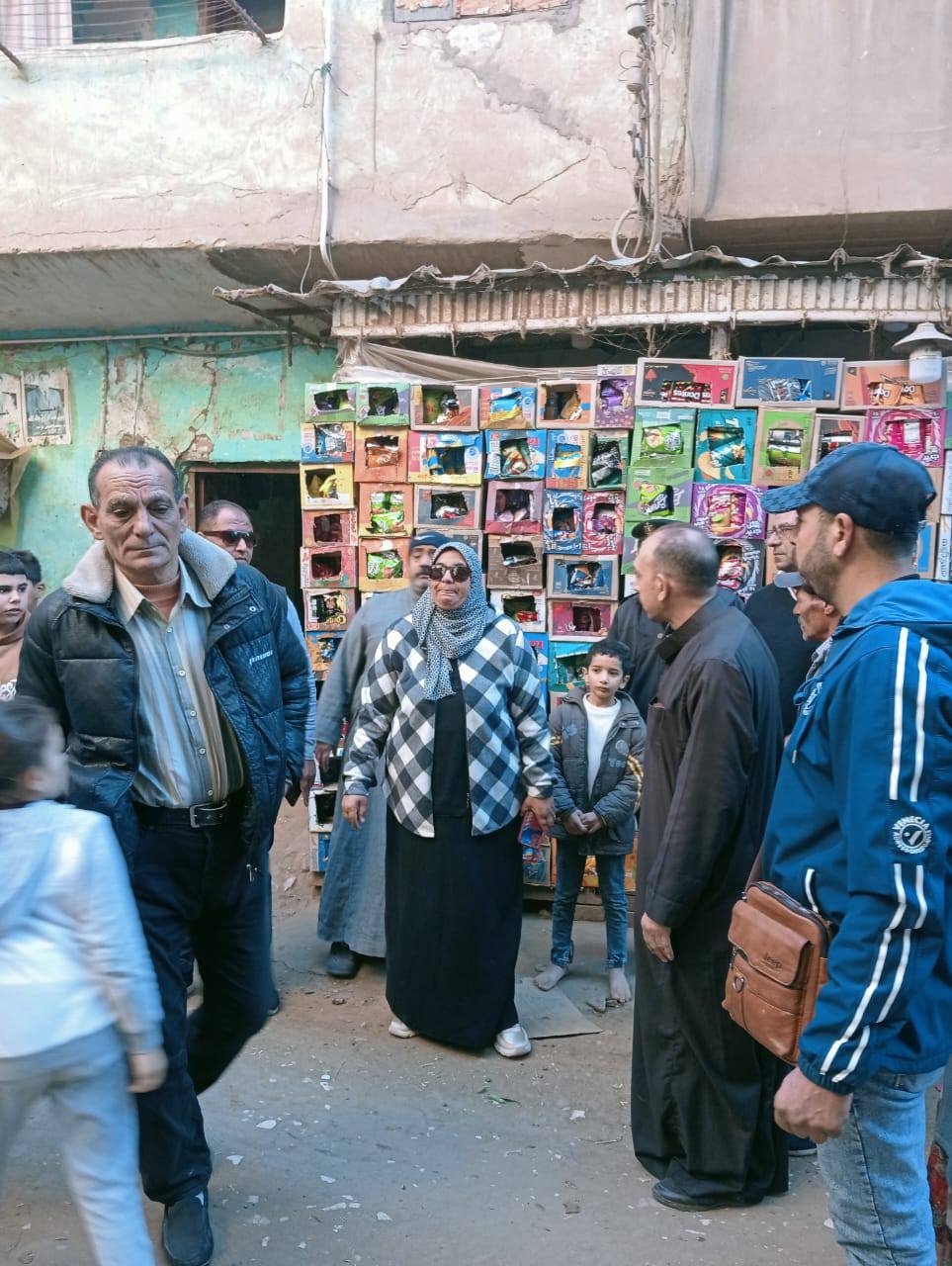 محافظ المنوفية حملات مكثفة لرفع الإشغالات والتعديات على حرم الطريق بنطاق المحافظة