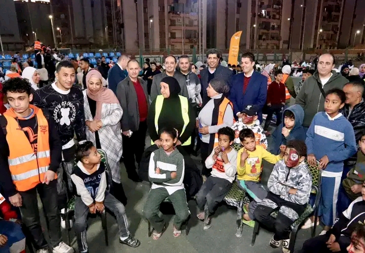 مدير صندوق مكافحة الإدمان يشارك المتعافين وأسرهم من أبناء المناطق المطورة 