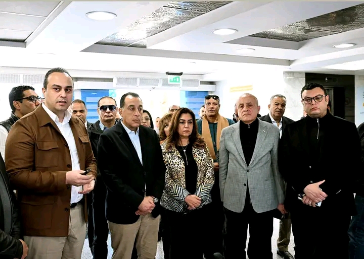 رئيس الوزراء يتفقد عددا من المنشآت التابعة لهيئة الرعاية الصحية بالأقصر تشمل مستشفى الكرنك الدولي ومجمع الأقصر الطبي الدوليالمحافظ: الجهود المبذولة&nbsp;