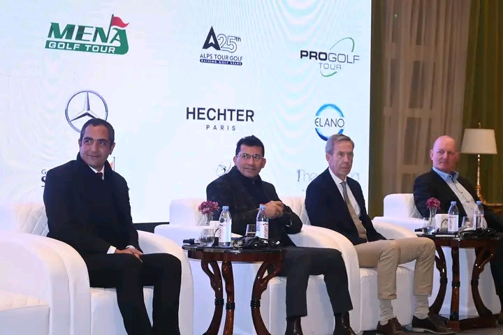 وزير الرياضة يشهد وقائع المؤتمر الصحفي العالمي لاتحاد الجولف للإعلان عن خطة 2026 واستضافة 13 بطولة دولية للمحترفين