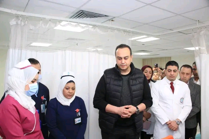 رئيس هيئة الرعاية الصحية يجري جولة تفقدية مفاجئة على المنشآت الصحية التابعة للهيئة بمحافظة جنوب سيناء