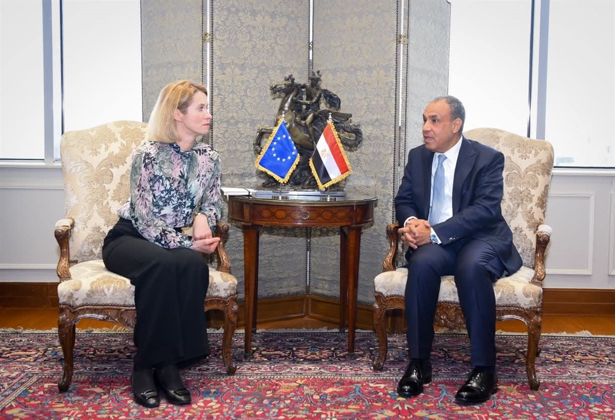 وزير الخارجية يجرى مشاورات سياسية مع الممثلة العليا للشئون الخارجية للاتحاد الأوروبي