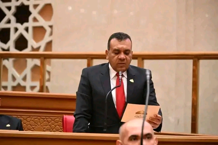 أعضاء مجلس النواب يؤدون اليمين الدستورية بمقر مجلس النواب بالعاصمة الجديدة .