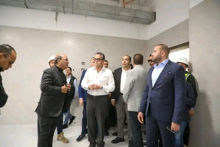 وزير الصحة يتفقد عدداً من المستشفيات والمنشآت والمشروعات الصحية بمحافظة المنوفية