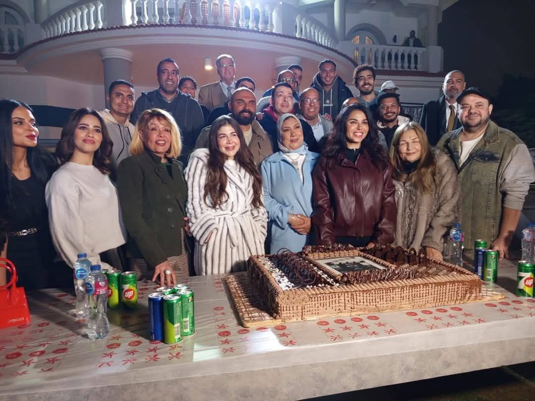 ساسبنس وتشويق في رمضان.. مدحت تيخا يخوض صراع أكبر شركات الدعاية والإعلان في مصر