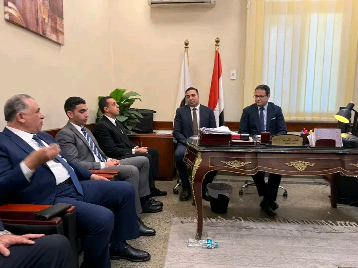 وفد نقابة المحامين يقدمون الاعتذار عما بدر من الزملاء المحامين بواقعة نيابة النزهة