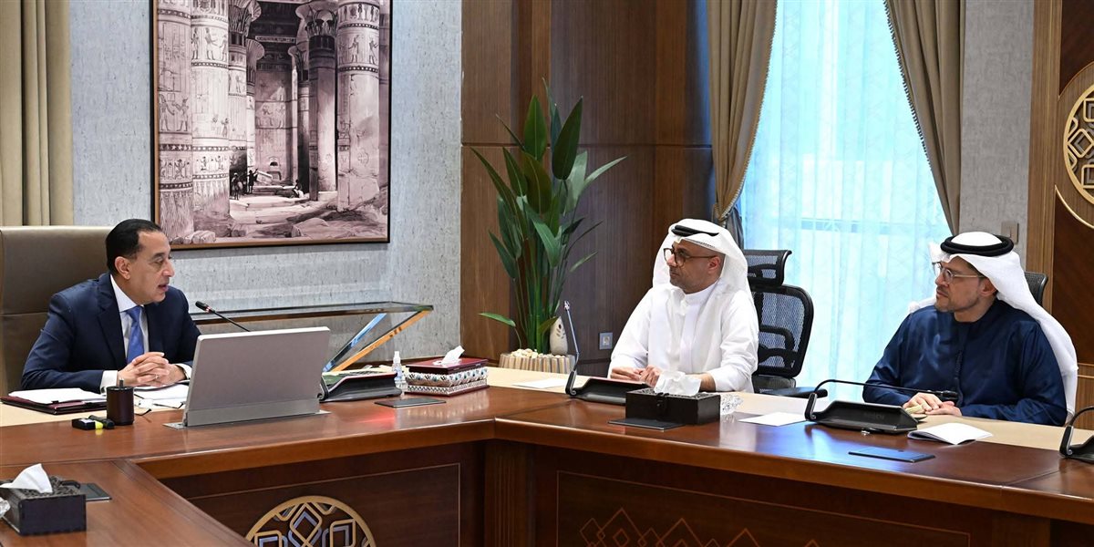 رئيس الوزراء يتابع مُستجدات تنفيذ مشروع 
