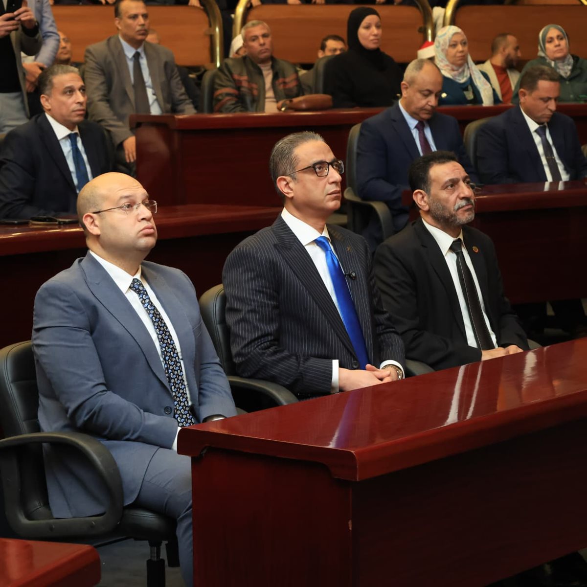 محافظ الجيزة يشهد احتفالية الذكرى 1086 لتأسيس الجامع الأزهر ويؤكد دوره الريادي في نشر الوسطية وبناء الوعي