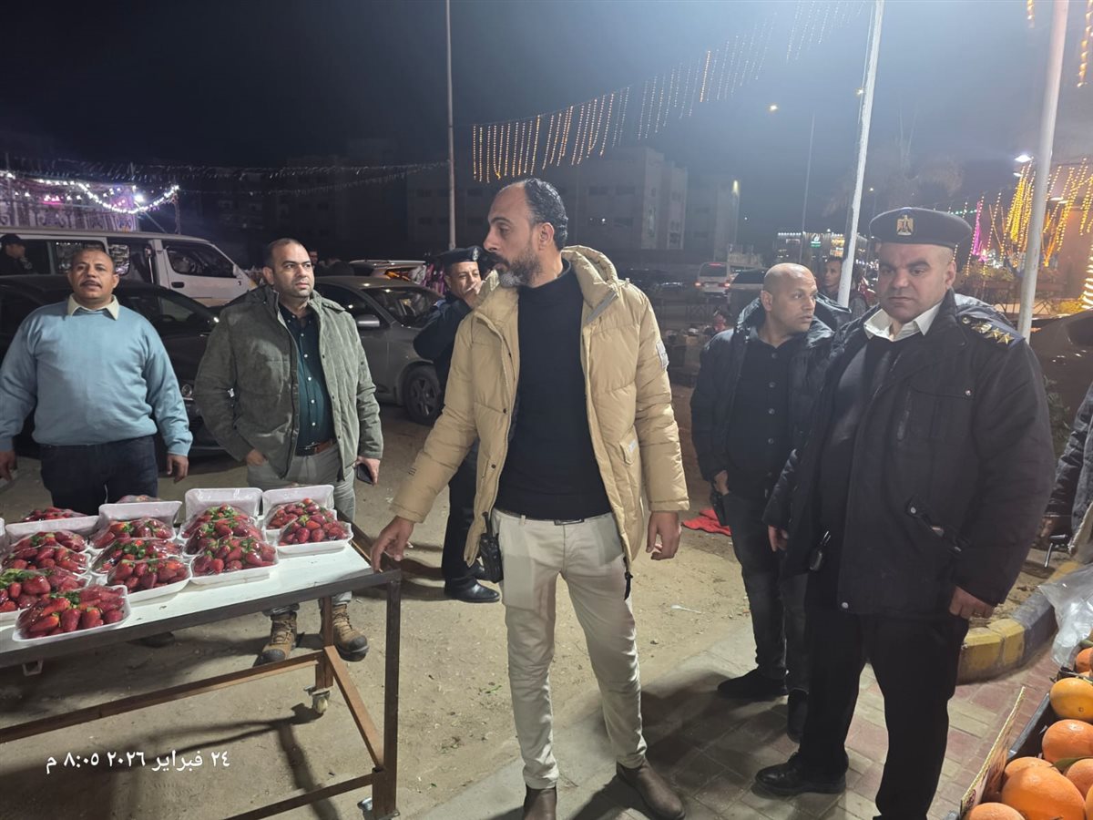 جهاز مدينة 6 أكتوبر يشن حملة مكبرة لإعادة الانضباط ورفع الإشغالات بالحصرى والحى المتميزة