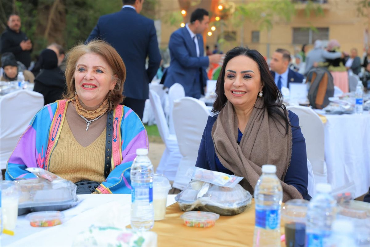 وزيرة التضامن الاجتماعي تشهد حفل الإفطار السنوي لجمعية 