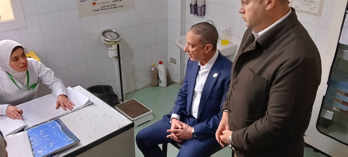 محافظ الجيزة يستجيب لمطالب أهالي ناهيا ويوجه بدعم الوحدة الصحية بالعدد الكافي من الأطباء والممرضين