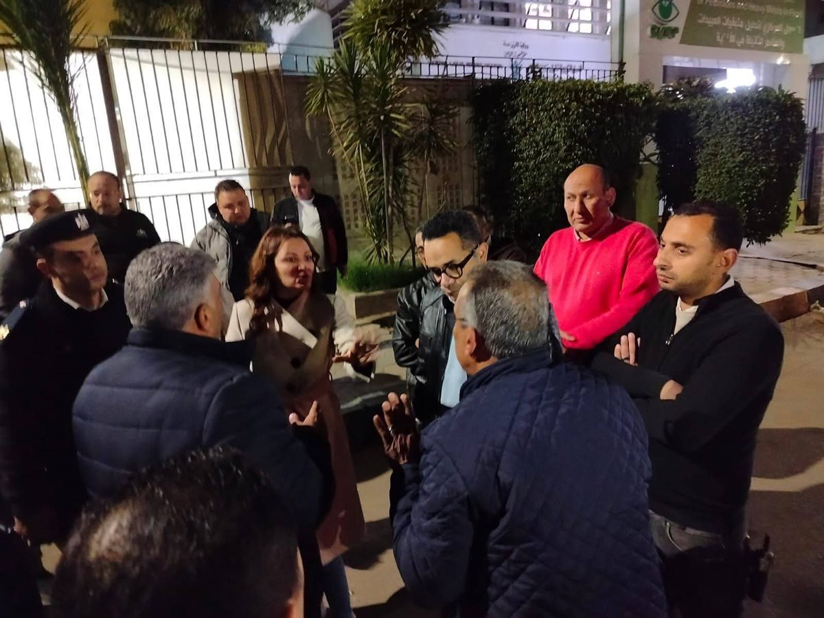 نائب محافظ الجيزة تجري جولة ليلية بحي الدقي لمتابعة مستوى النظافة ورفع الإشغالات