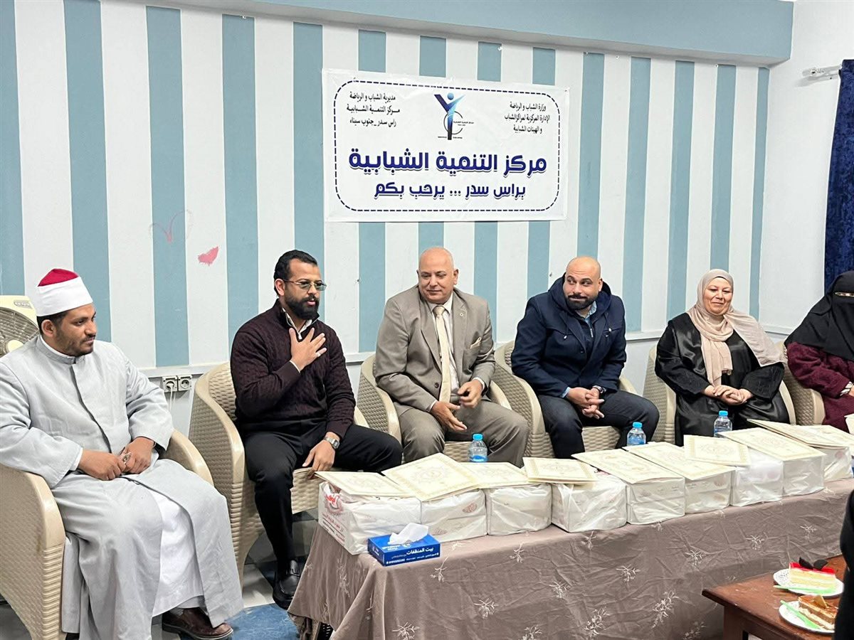 تكريم الأمهات المثاليات في رأس سدر احتفالا بعيد الأم
