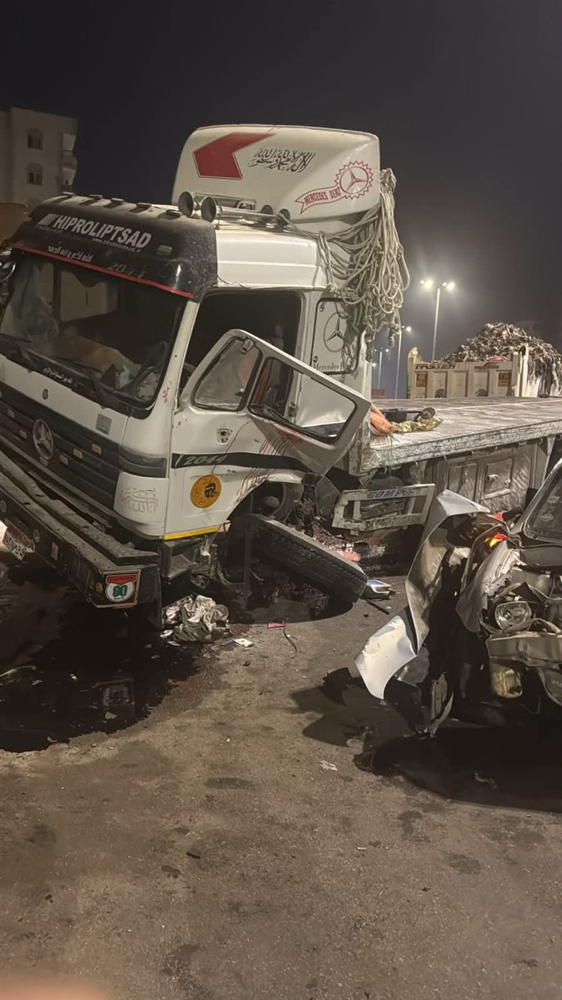 حادث تصادم مروع بين 3 سيارات أعلى الطريق الدائري بالمريوطية