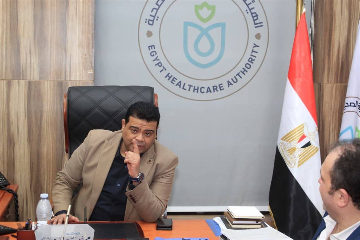 جولة مفاجئة لتعزيز جودة الخدمات الصحية بمجمع الفيروز الطبي