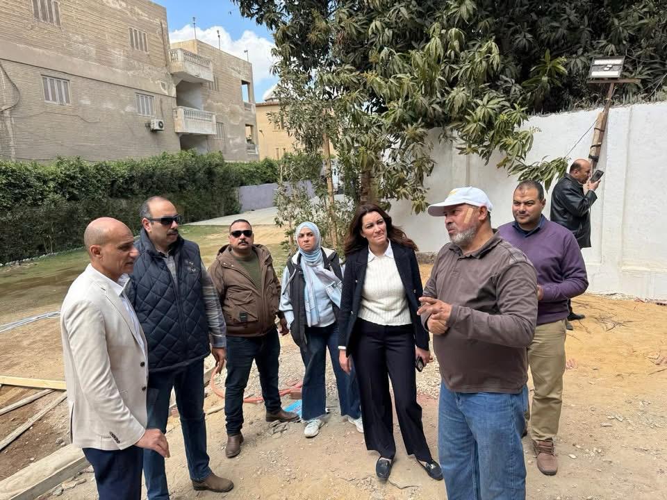 &nbsp;إزالة عقار مخالف رغم غلق مداخله بالكامل بنزلة السمان وجمالون على أرض زراعية