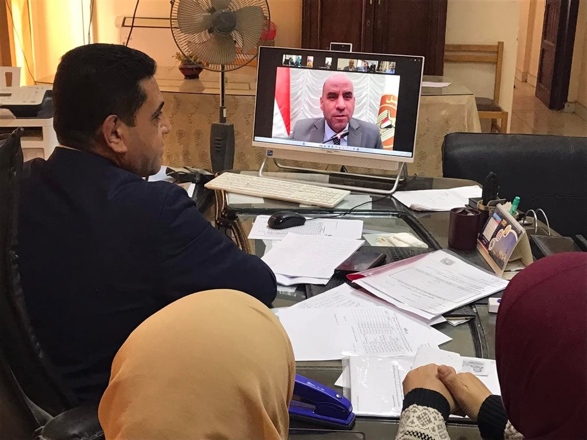 وزير العمل رفع كفاءة الأداء وتطوير الخدمات أولوية المرحلة