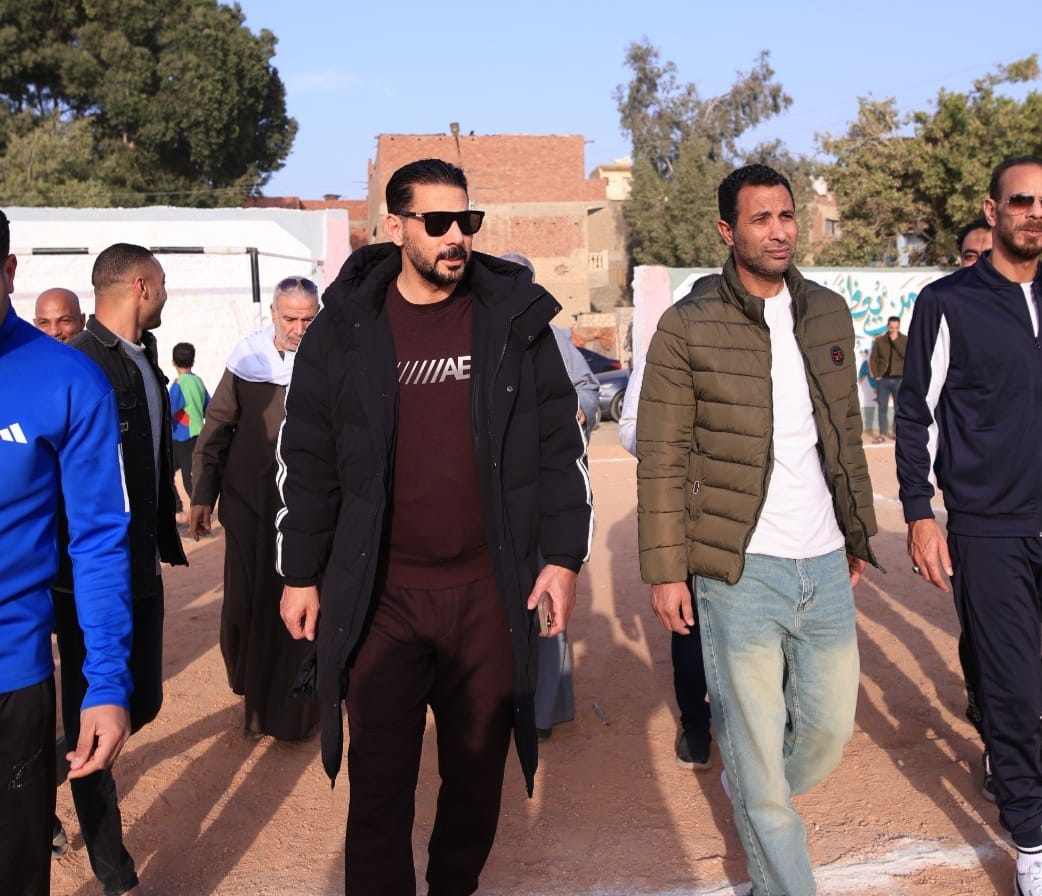 تحت رعاية 