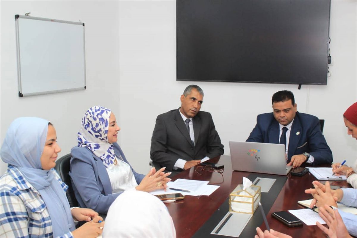 اجتماع موسع بالرعاية الصحية بجنوب سيناء لمتابعة سير العمل