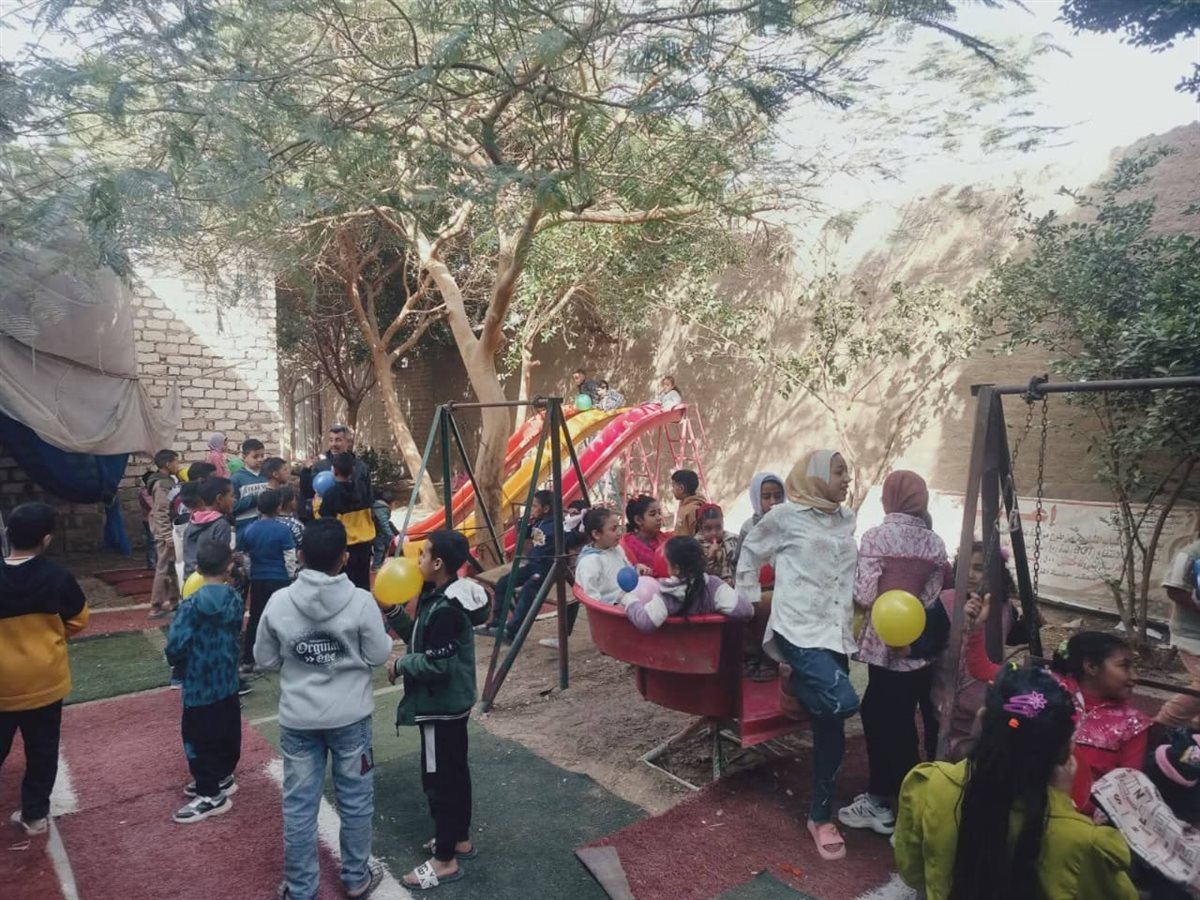 إقبال كثيف على مراكز الشباب بأسيوط <br>في ثالث أيام العيد