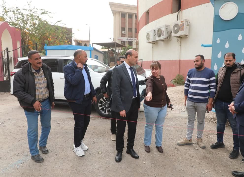 محافظ أسيوط يتفقد محيط خزان غرب المدينة لبحث توسعة دوران امتداد شارع الجيش وتحسين السيولة المرورية