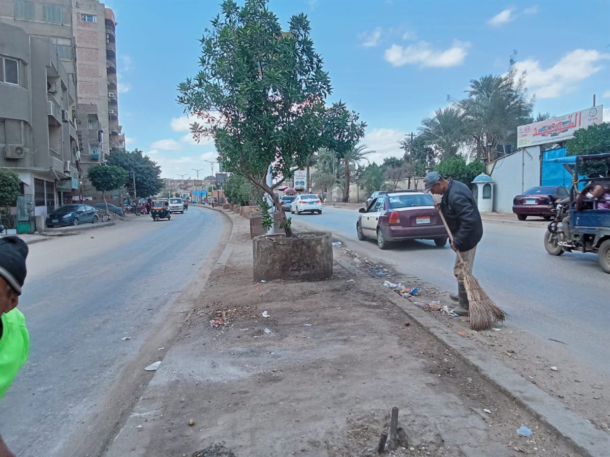 رفع جميع تراكمات القمامة من قرى مركز أبو النمرس بمتابعة المهندس رمضان عمارة
