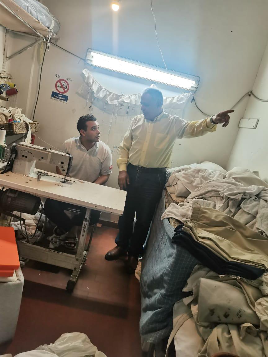 شرم الشيخ.. العمل تكثف التفتيش وتضبط مخالفات سلامة مهنية