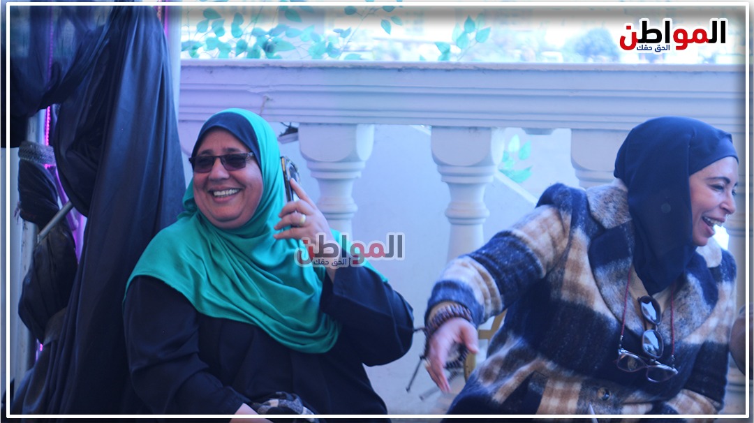 أم الغلابة» عزيزة عبد العليم.. من داخل بوابة المواطن