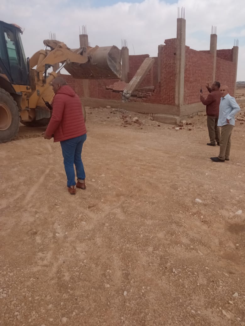حملة مكبرة بالجيزة تزيل 49 تعديًا وتسترد 50 فدانًا بالكامل