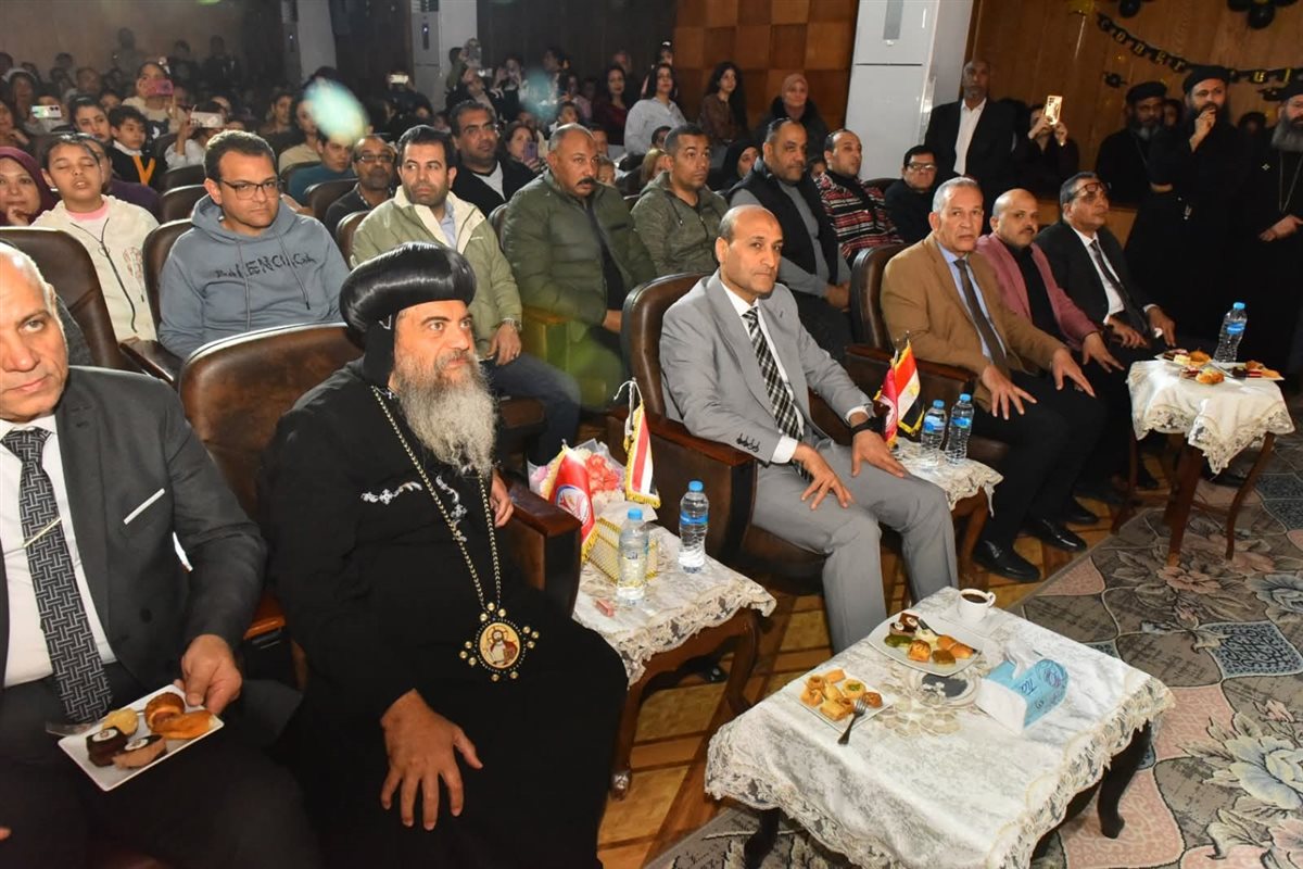 مدرسة سانت ماري بمنفلوط تنظم احتفالا بعيد الأم وتخرج الطلاب وختام الأنشطة الطلابية بأسيوط