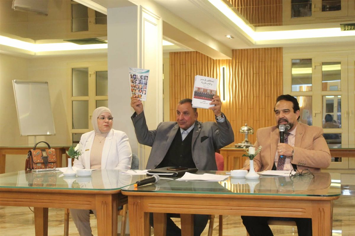 صالون سوايسة الثقافي يكرم محافظ السويس السابق رغم عدم حضورة لظروف طارئة