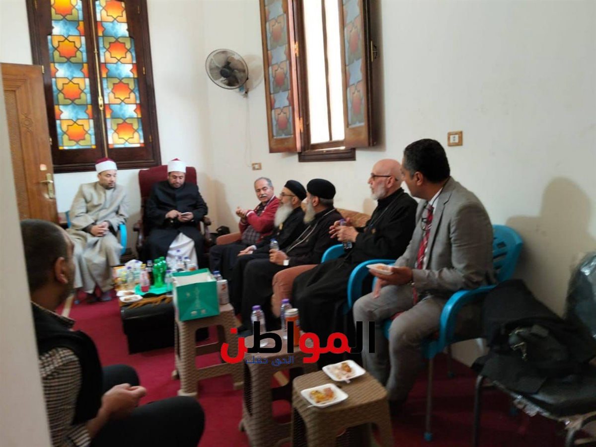 وفد كنيسة أنطونيوس العظيم بزهراء المعادي يُهنئ المسلمين بعيد الفطر المبارك
