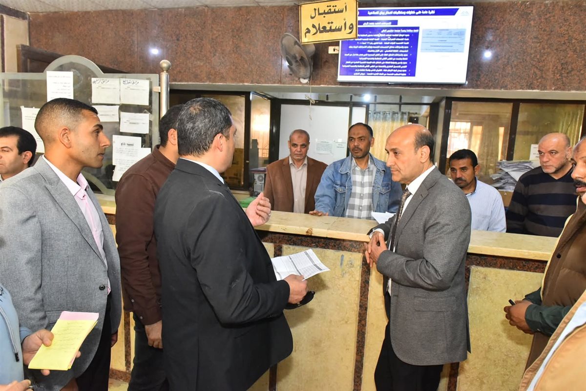 تنفيذًا لتوجيهات الرئيس متابعة مستمرة من محافظ أسيوط لتيسير إجراءات ملفات التصالح&nbsp;