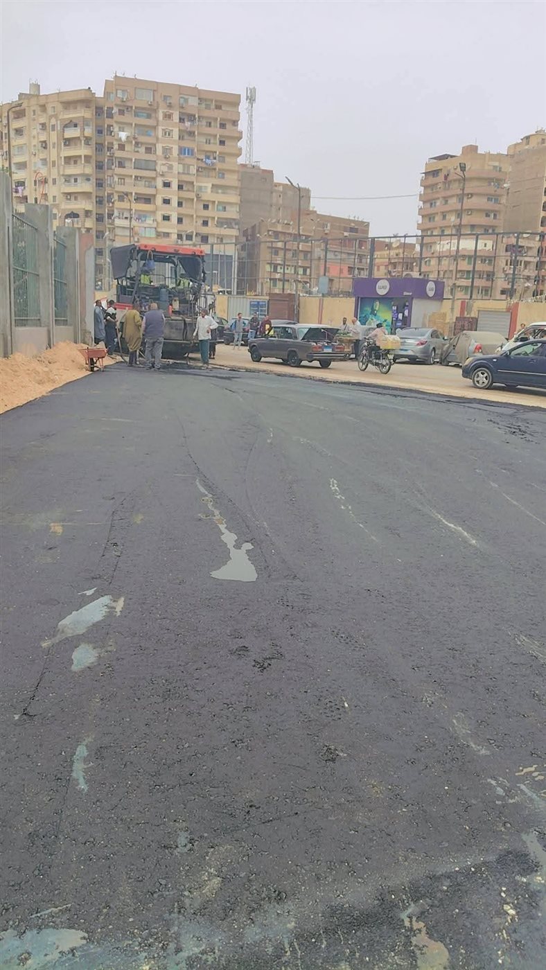 رصف وتطوير شوارع أسيوط &nbsp;لتعزيز السيولة المرورية