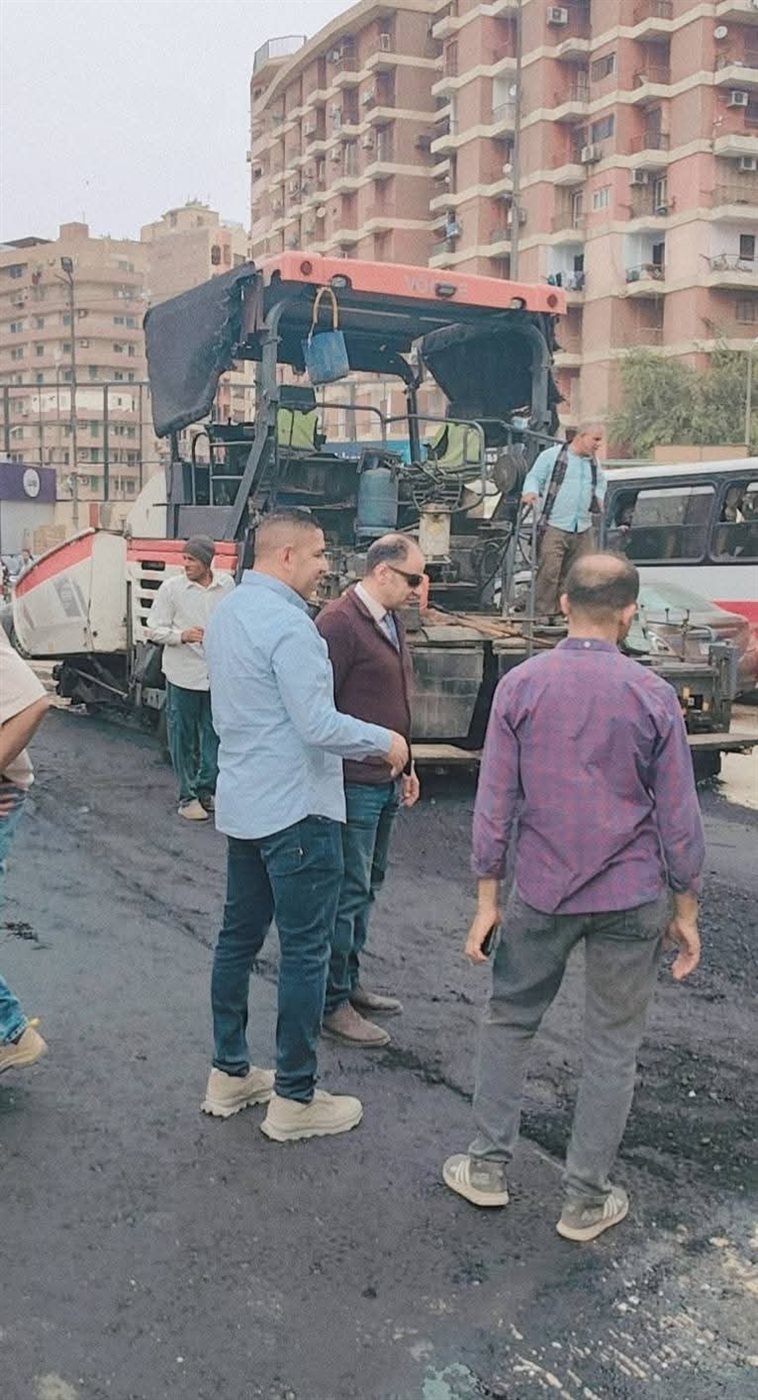 رصف وتطوير شوارع أسيوط &nbsp;لتعزيز السيولة المرورية