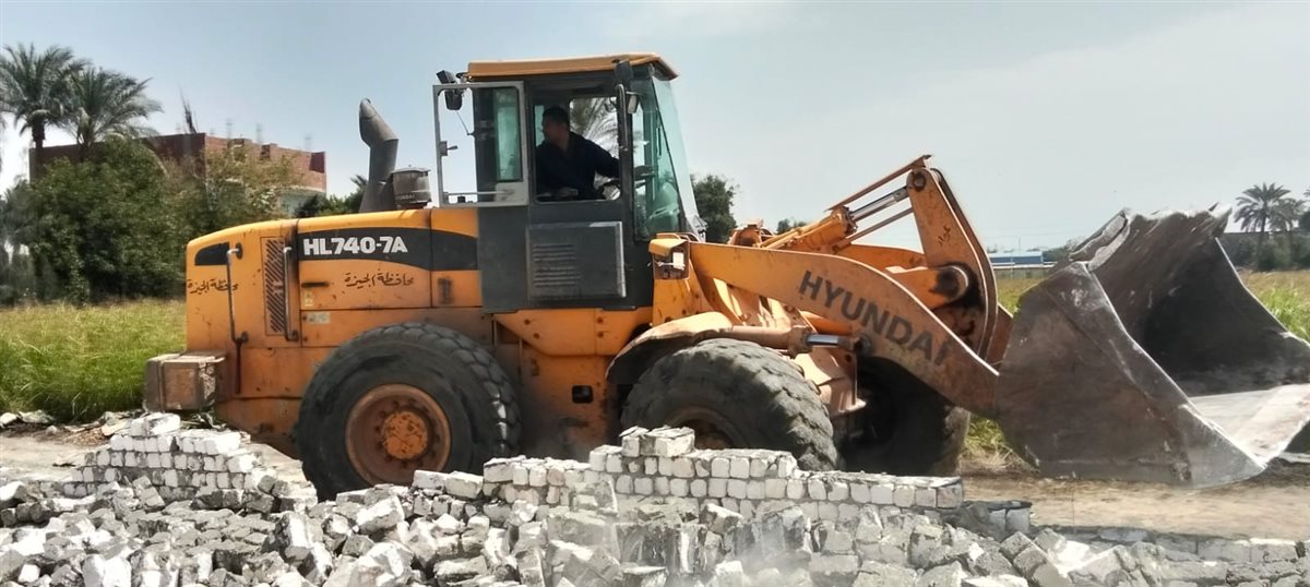 حملات إزالة بمركز أبو النمرس بجنوب الجيزة بمتابعة المهندس رمضان عمارة رئيس المدينة