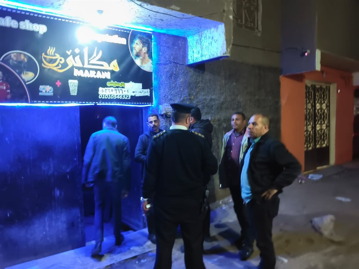 غلق وتشميع &nbsp;بأبو النمرس خلال حملة رقابية على الورش والمحال التجارية
