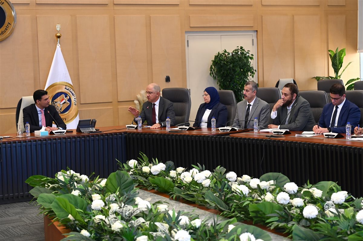 وزير الصناعة.. خطة حكومية لمضاعفة صادرات الرخام والجرانيت