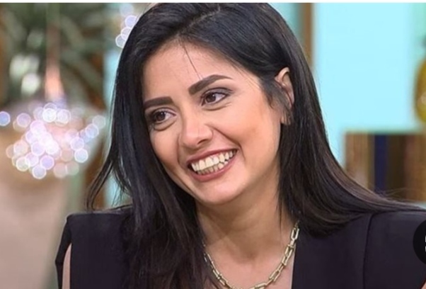 الفنانة سهر الصايغ
